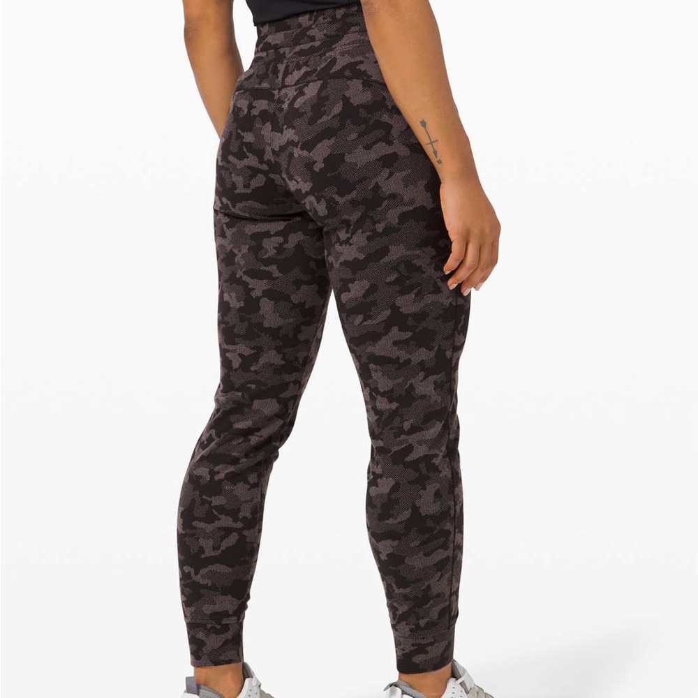 Lululemon ready to rulu jogger